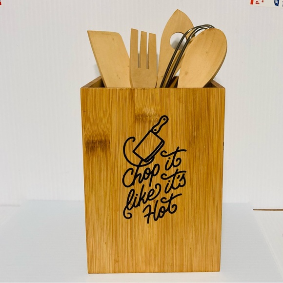 BAMBOO Kitchen Utensil Holder Chop it Like it's Hot 5" x 5" x 7" Tall - Picture 9 of 11
